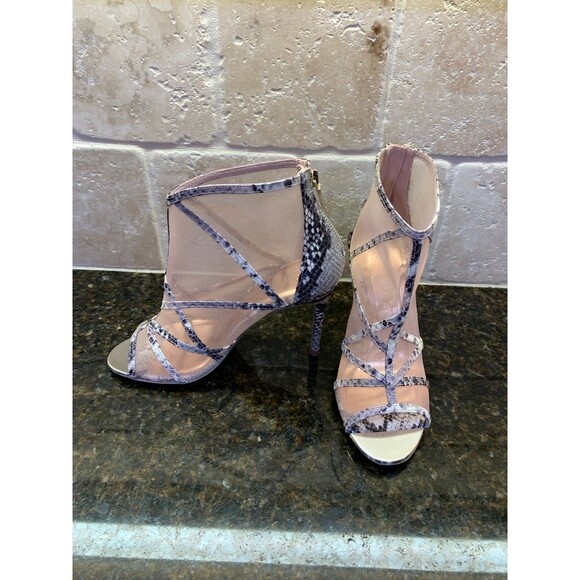Ted Baker London Taminaa Caged Mesh Snake Print Detail Sandals Size 7 Like New - Picture 7 of 10